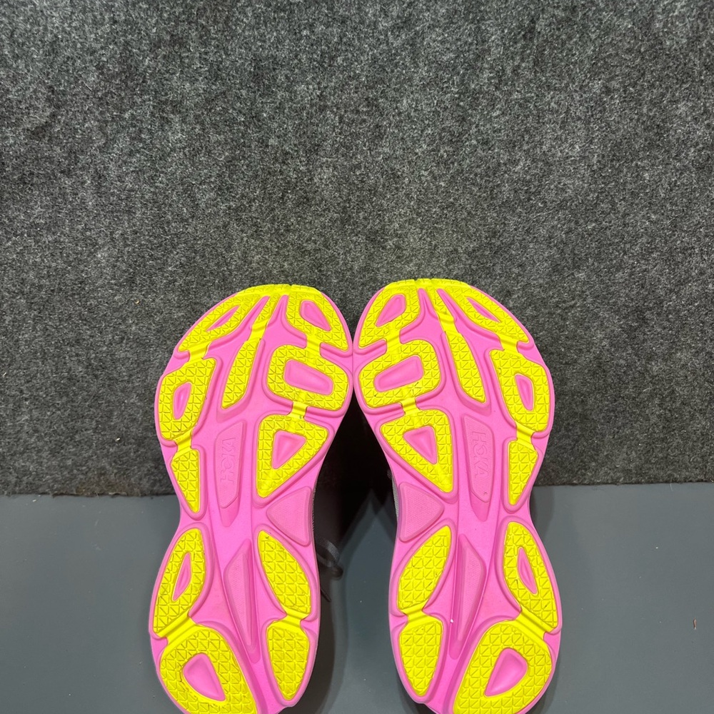 HOKA Women's Bondi 8 Running Shoes Size 7 - Picture 12 of 14